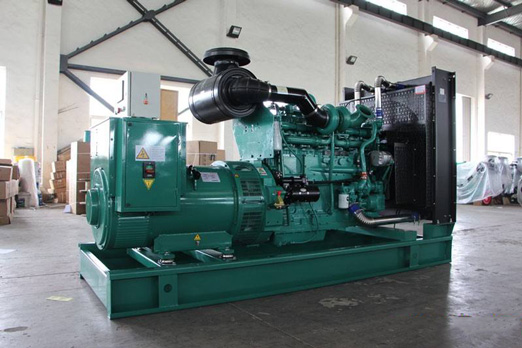 茂名320kw康明斯柴油发电车出租组图片 茂名320kw康明斯柴油发电车出租组图片